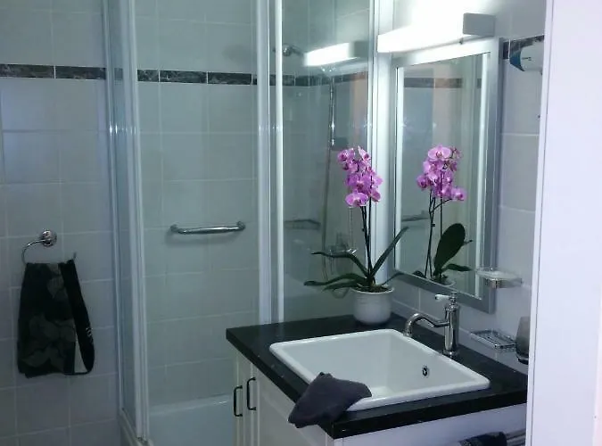 Seeblick Apartment/zimmer Homestay