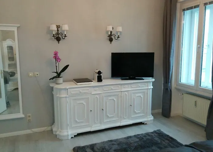 Seeblick Apartment/zimmer Homestay *